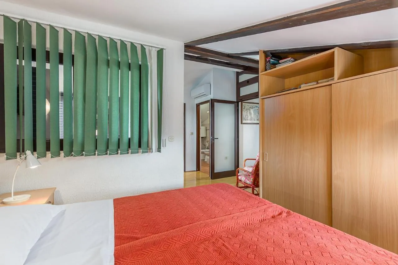Villa Calma By El-Pi Tours Njivice